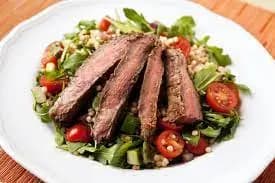 STEAK SALATA