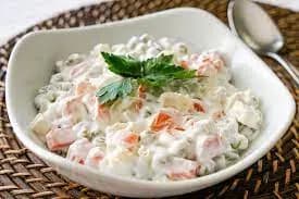 AMERİKAN SALATASI